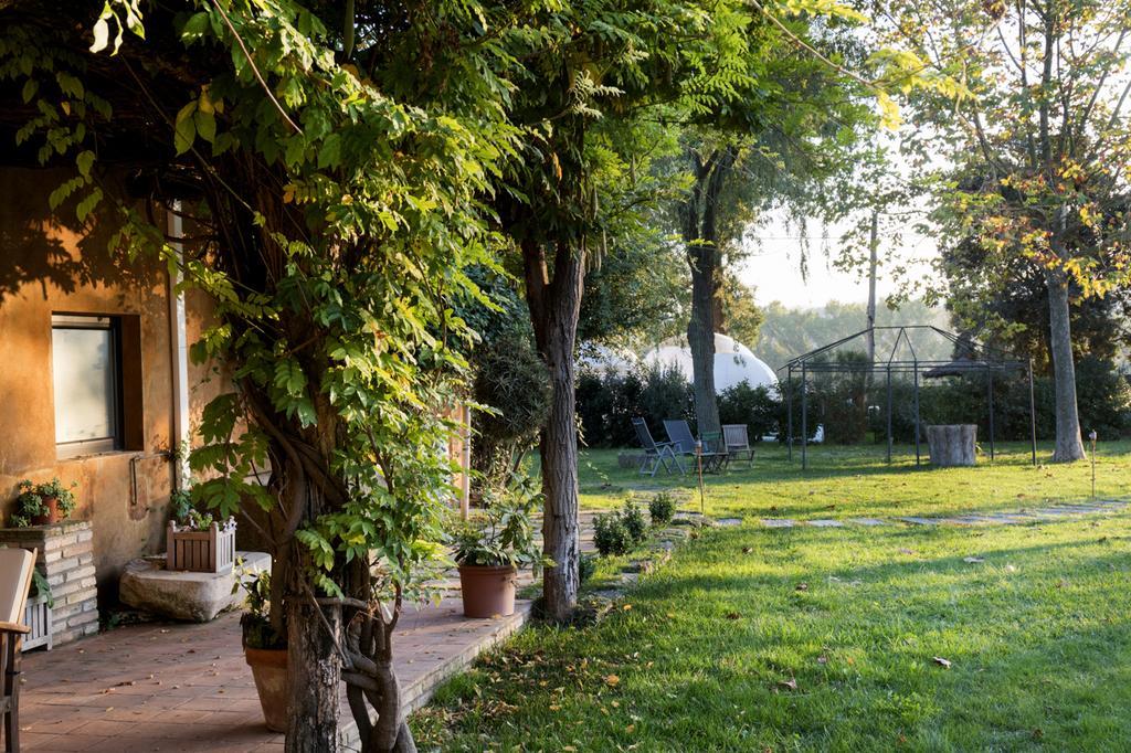 Mil Estrelles Villa Cornella de Terri Exterior photo